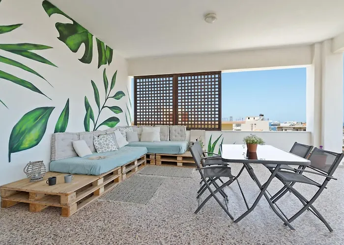 Sea City And Mountain View Apartment